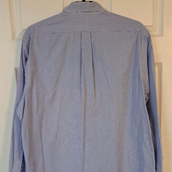 Ralph Lauren Men's Blue & White Stripe Button Down Shirt - Picture 7 of 8